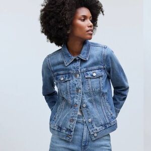 Madewell Classic Denim Jacket Women size Medium
